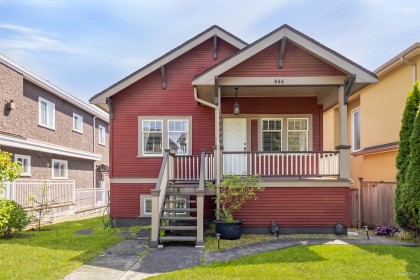 Photo 2 at 836 W 68th Avenue, Marpole, Vancouver West