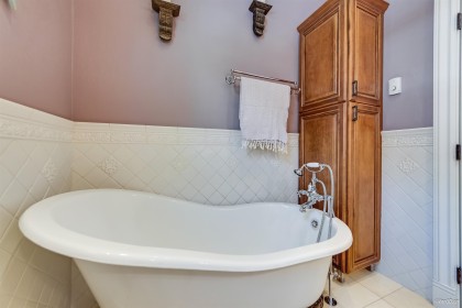 Photo 16 at 836 W 68th Avenue, Marpole, Vancouver West