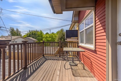 Photo 32 at 836 W 68th Avenue, Marpole, Vancouver West