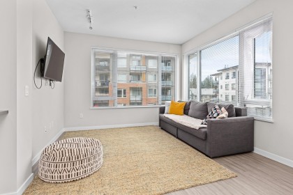 Photo 4 at 212 - 2663 Library Lane, Lynn Valley, North Vancouver