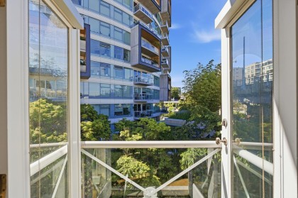 Photo 14 at 401 - 1562 W 5th Avenue, False Creek, Vancouver West
