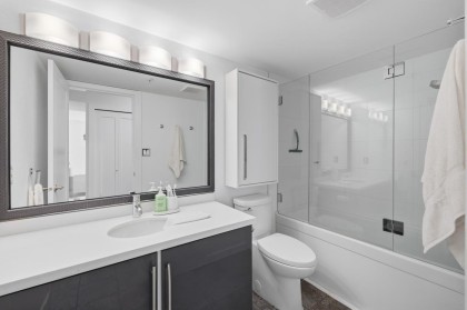 Photo 18 at 401 - 1562 W 5th Avenue, False Creek, Vancouver West