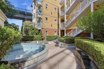 Photo 25 at 401 - 1562 W 5th Avenue, False Creek, Vancouver West