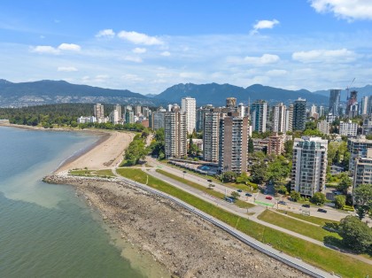 Photo 3 at 601 - 1575 Beach Avenue, West End VW, Vancouver West