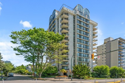 Photo 1 at 601 - 1575 Beach Avenue, West End VW, Vancouver West