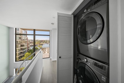 Photo 13 at 509 - 990 Beach Avenue, Yaletown, Vancouver West