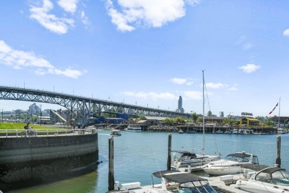 Photo 34 at 509 - 990 Beach Avenue, Yaletown, Vancouver West