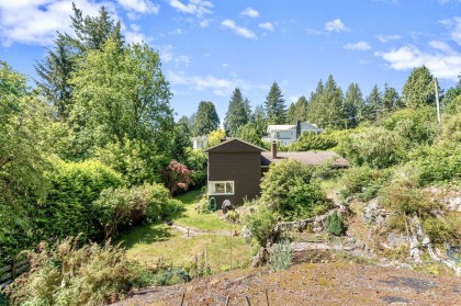 Photo 6 at 4704 Dogwood Lane, Olde Caulfeild, West Vancouver