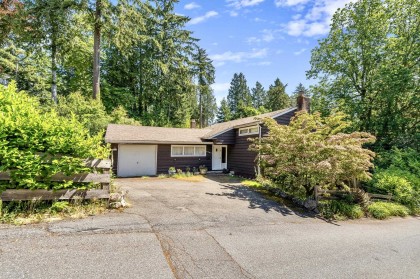 Photo 7 at 4704 Dogwood Lane, Olde Caulfeild, West Vancouver