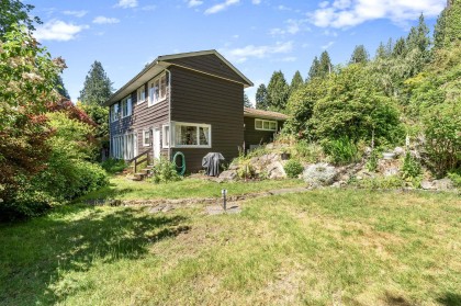 Photo 9 at 4704 Dogwood Lane, Olde Caulfeild, West Vancouver