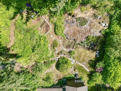 Photo 18 at 4704 Dogwood Lane, Olde Caulfeild, West Vancouver