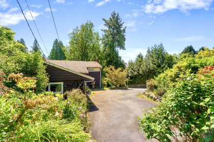 Photo 11 at 4704 Dogwood Lane, Olde Caulfeild, West Vancouver