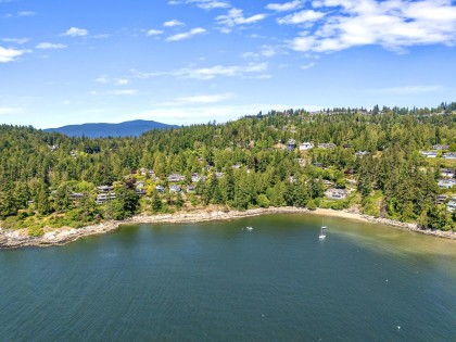 Photo 21 at 4704 Dogwood Lane, Olde Caulfeild, West Vancouver