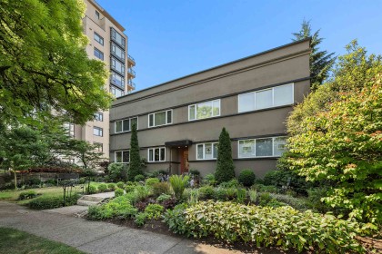 Photo 1 at 8 - 2296 W 39th Avenue, Kerrisdale, Vancouver West