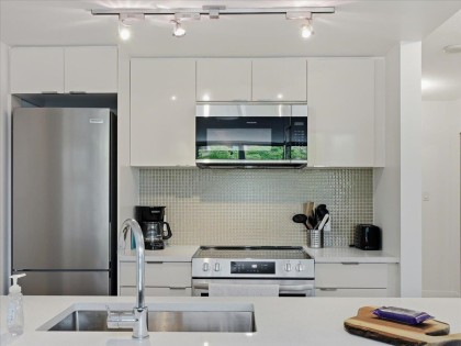 Photo 6 at 805 - 788 Hamilton Street, Downtown VW, Vancouver West