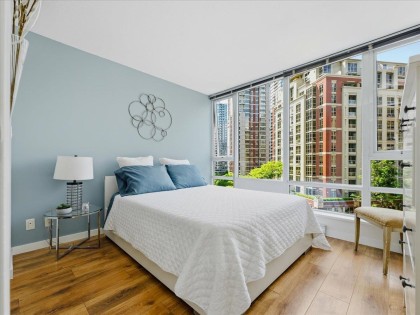 Photo 12 at 805 - 788 Hamilton Street, Downtown VW, Vancouver West