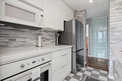 Photo 11 at 1503 - 1816 Haro Street, Vancouver West