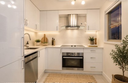 Photo 4 at 1604 - 121 W 15th Street, Central Lonsdale, North Vancouver