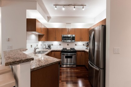 Photo 8 at 6230 Logan Lane, University VW, Vancouver West