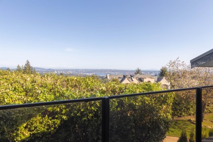 Photo 26 at 1109 Hillside Road, British Properties, West Vancouver