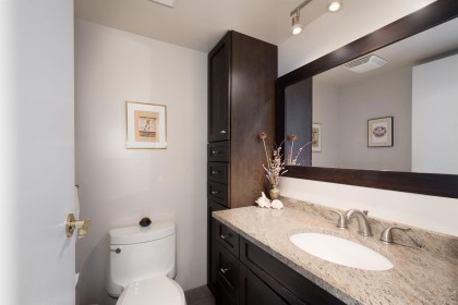Photo 24 at 402 - 1390 Duchess Avenue, Ambleside, West Vancouver