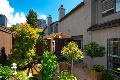 Photo 6 at 10 - 230 W 14 Street, Central Lonsdale, North Vancouver