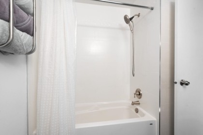 Photo 18 at 10 - 230 W 14 Street, Central Lonsdale, North Vancouver
