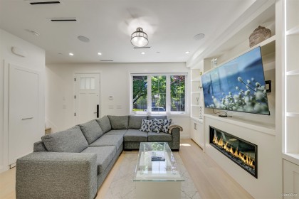 Photo 9 at 1 - 683 W 19th Avenue, Cambie, Vancouver West