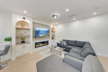 Photo 7 at 2 - 683 W 19th Avenue, Cambie, Vancouver West