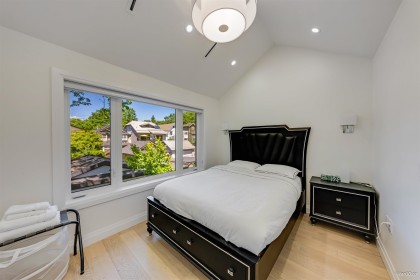 Photo 19 at 2 - 683 W 19th Avenue, Cambie, Vancouver West