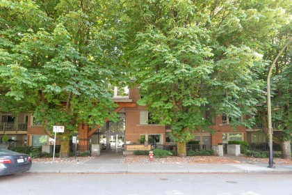 Photo 24 at 113 - 119 W 22nd Street, Central Lonsdale, North Vancouver