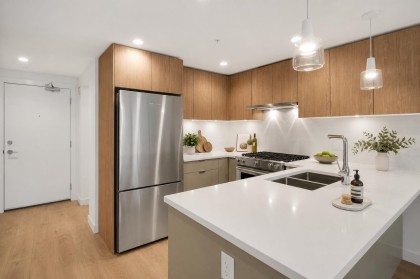 Photo 3 at 125 - 108 E 8th Street, Central Lonsdale, North Vancouver
