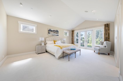 Photo 17 at 2645 Rosebery Avenue, Queens, West Vancouver