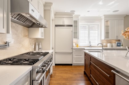 Photo 14 at 2645 Rosebery Avenue, Queens, West Vancouver