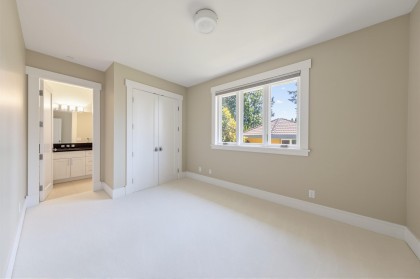 Photo 21 at 2645 Rosebery Avenue, Queens, West Vancouver