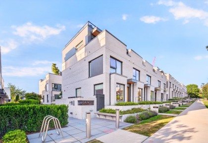 Photo 1 at 675 W 30th Avenue, Cambie, Vancouver West