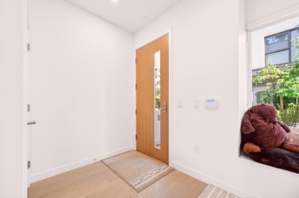 Photo 4 at 675 W 30th Avenue, Cambie, Vancouver West