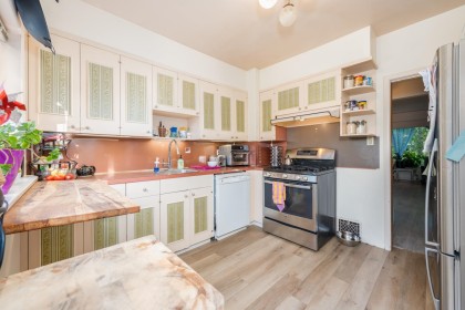 Photo 9 at 3627 W 7th Avenue, Kitsilano, Vancouver West