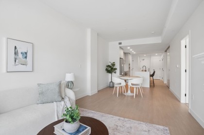 Photo 3 at 563 - 422 E 3rd Street, Lower Lonsdale, North Vancouver