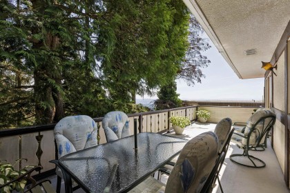 Photo 20 at 615 Ballantree Road, Glenmore, West Vancouver