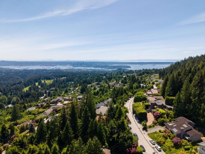 Photo 38 at 615 Ballantree Road, Glenmore, West Vancouver