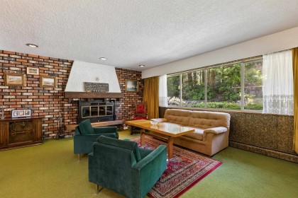 Photo 4 at 615 Ballantree Road, Glenmore, West Vancouver