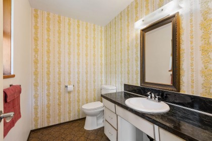 Photo 25 at 615 Ballantree Road, Glenmore, West Vancouver