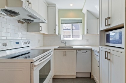 Photo 23 at 2744 W 10th Avenue, Vancouver West