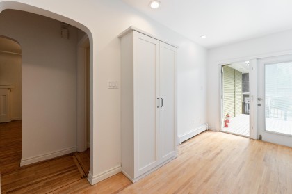 Photo 10 at 2744 W 10th Avenue, Vancouver West
