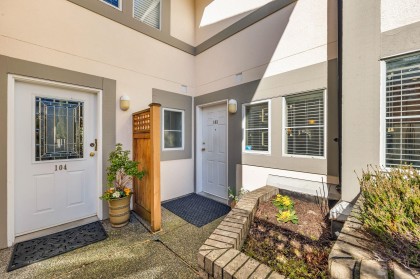 Photo 18 at 103 - 245 W 15th Street, Central Lonsdale, North Vancouver