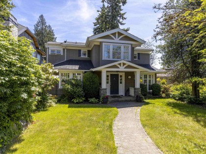 Photo 2 at 3862 W 38th Avenue, Dunbar, Vancouver West