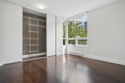 Photo 8 at 403 - 1530 W 8th Avenue, Fairview VW, Vancouver West
