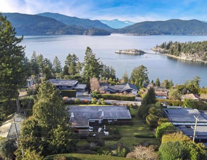 Photo 3 at 6240 Overstone Drive, Gleneagles, West Vancouver