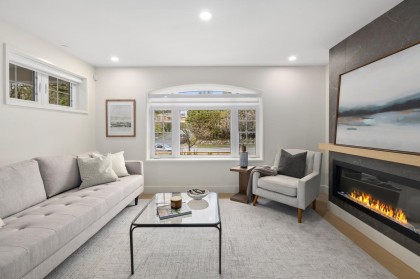 Photo 3 at 2438 W 49th Avenue, Vancouver West